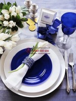 Nên sử sụng khăn ăn Napkin chất liệu giấy hay vải? 