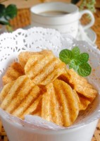 Cách làm bim bim khoai tây giòn rộm cho bé