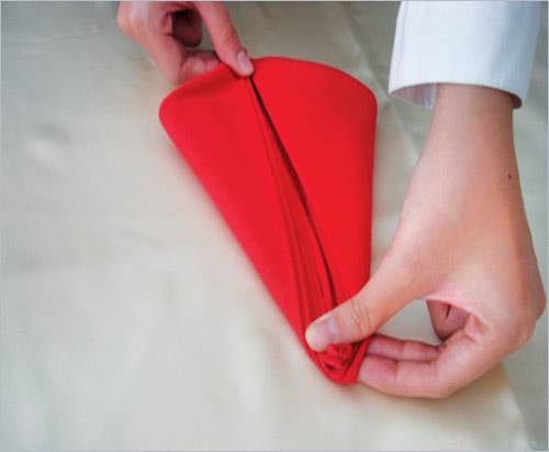 cách gấp khăn ăn Napkin