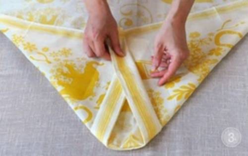 cách gấp khăn ăn Napkin
