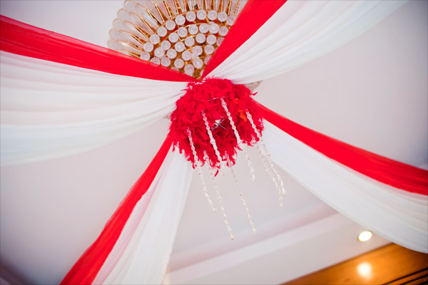 Địa chỉ may gia công váy bàn nhà hàng