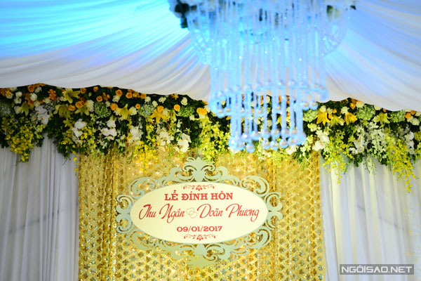 Địa chỉ may khăn trải bàn cưới hỏi đẹp