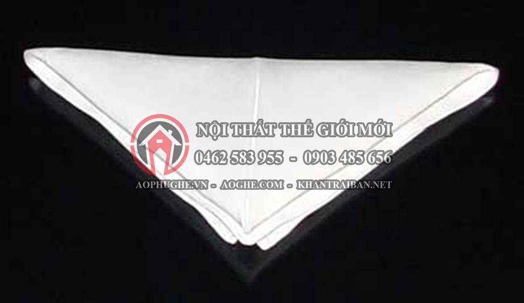 bước 8 gấp khăn ăn